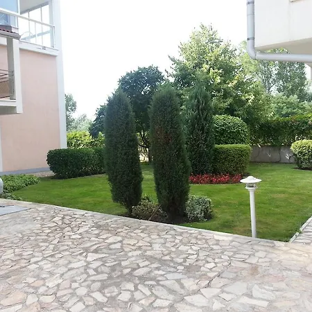 Elit 2 Self-catered One Bedroom Слънчев бряг